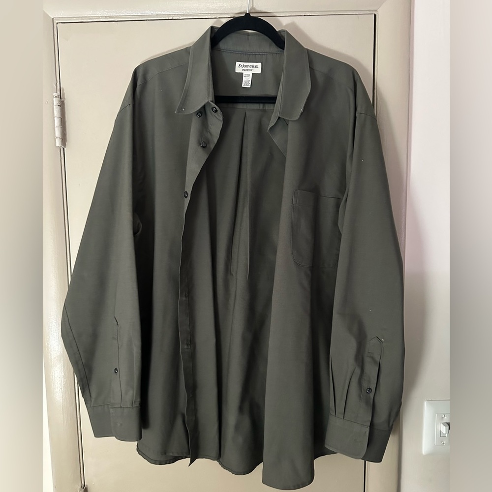 St Johns Bay dark green button down size XXL